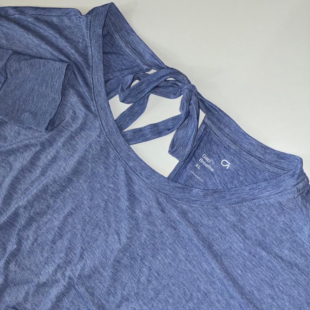 GapFit Breathe Open Back Long Sleeve Top Womens XL Blue NWT NEW GDry Stretch